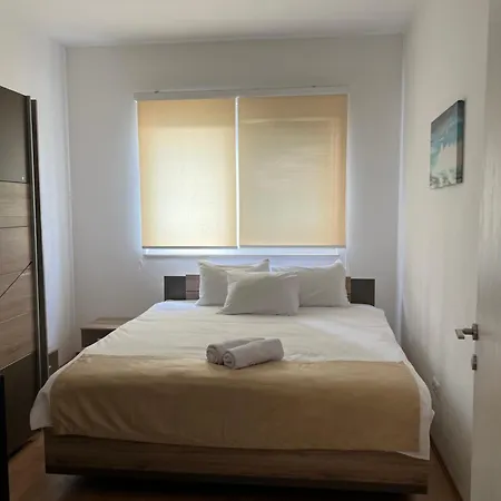 宾馆 Gaia Aparthotel Near Airport