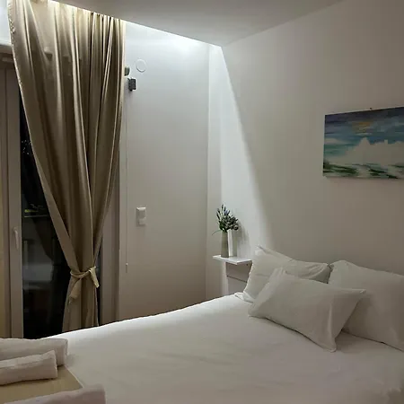 Πανδοχείο Gaia Near Airport *
