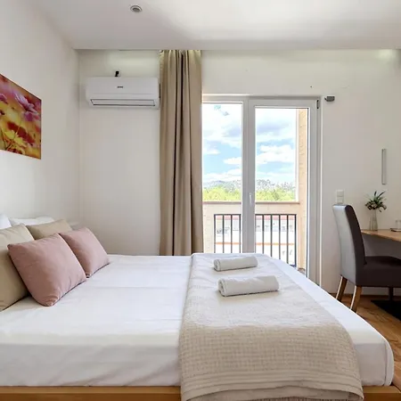 Πανδοχείο Gaia Near Airport