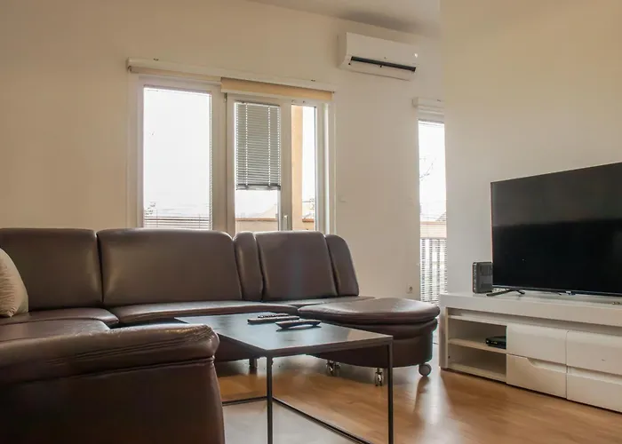 Gaia Near Airport * Sarajevo