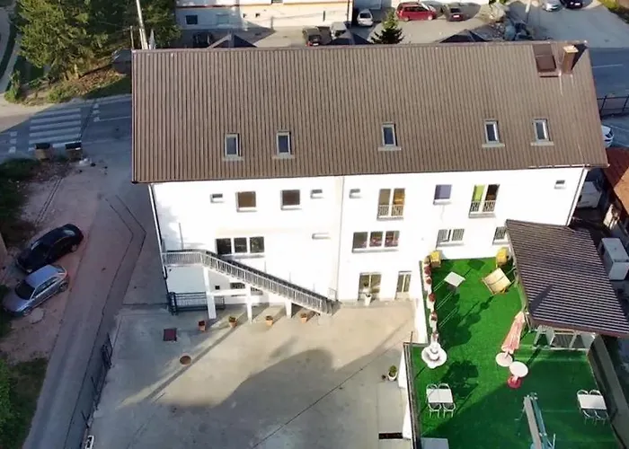 Gasthof Gaia Near Airport