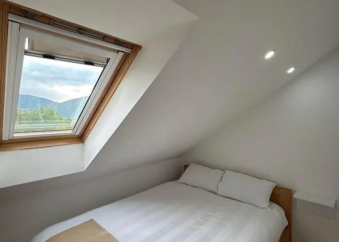 Gaia Near Airport Gasthof *